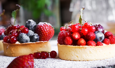 Bizcochos y tartas con fruta